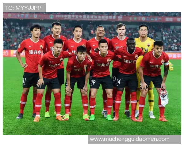 聚焦足球：深圳足球队的意识话题